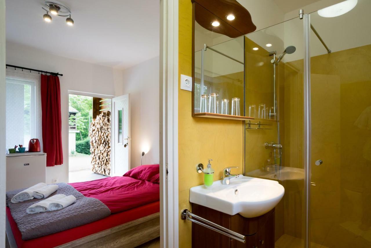 Zanka Vizparti Ueduelo Hotel Екстериор снимка