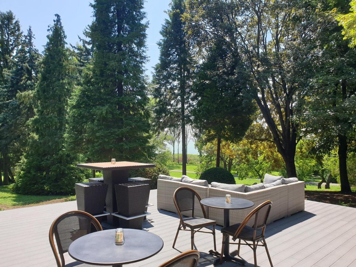 Zanka Vizparti Ueduelo Hotel Екстериор снимка