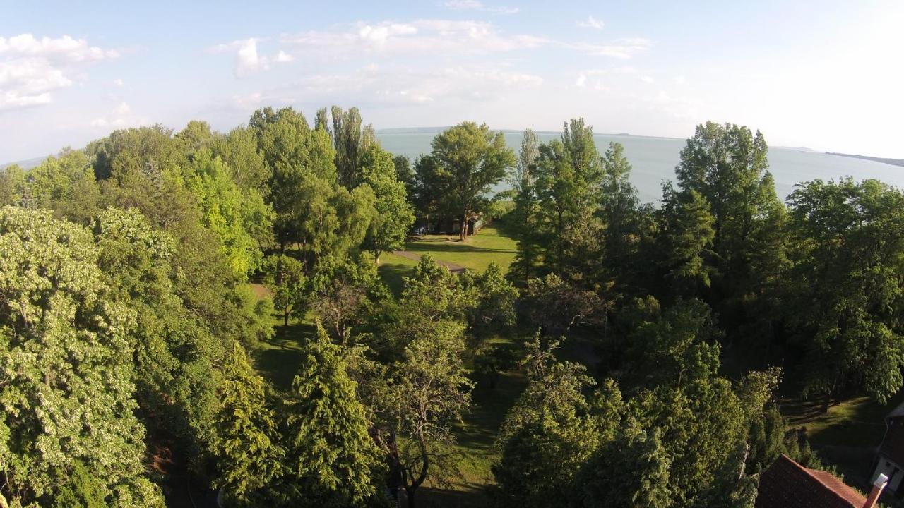 Zanka Vizparti Ueduelo Hotel Екстериор снимка